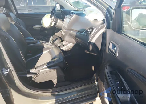 2019 Dodge Journey Crossroad from USA, damaged, VIN 3C4PDCGG5KT803402